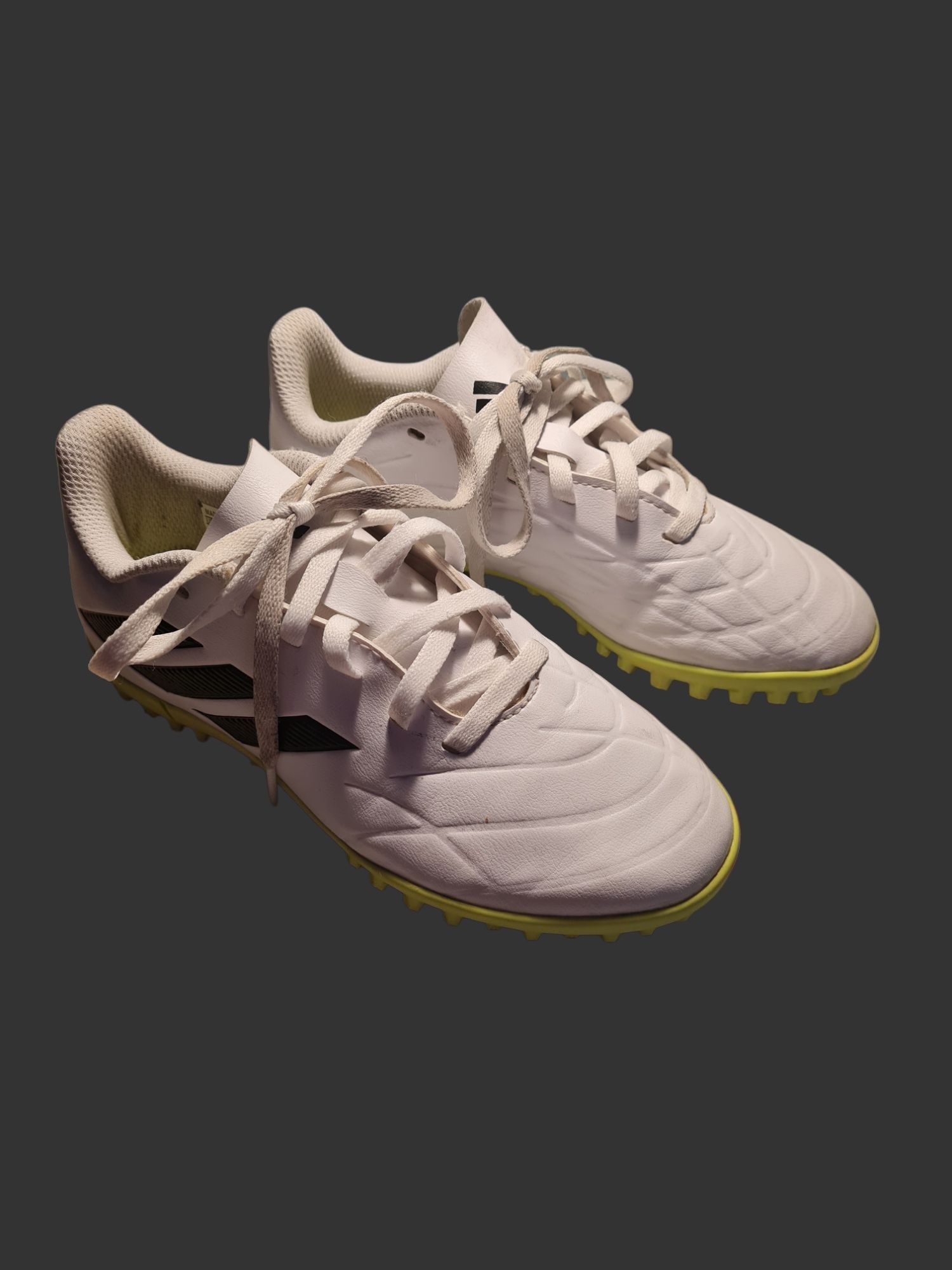Turfy adidas copa Pure 4 r.33