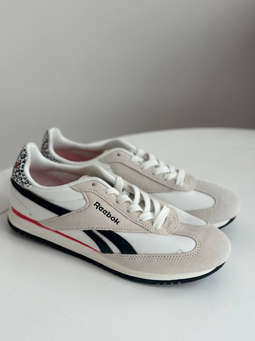 Жіночі кросівки Reebok Animal Print