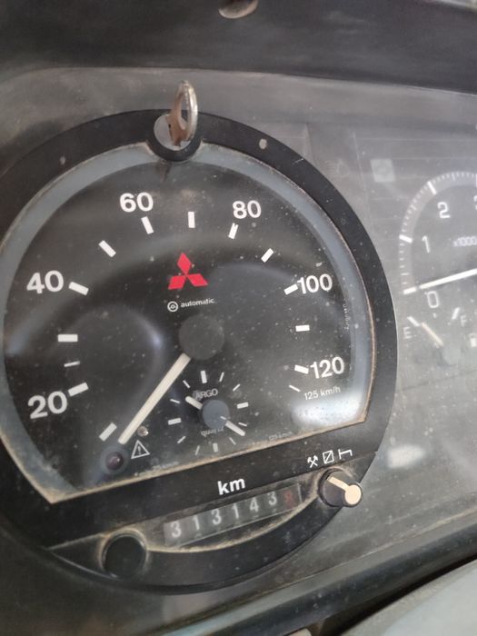 Mitsubishi Canter 649