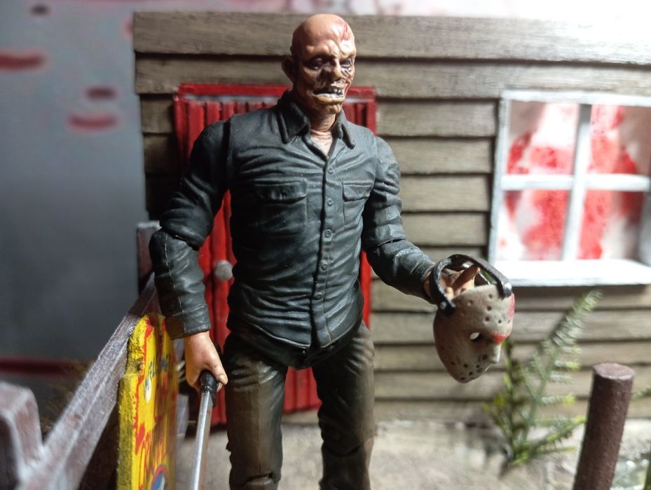 Фигурка Jason Voorhees – Mezco Cinema of Fear (2008), 3 3/4" + Диорама