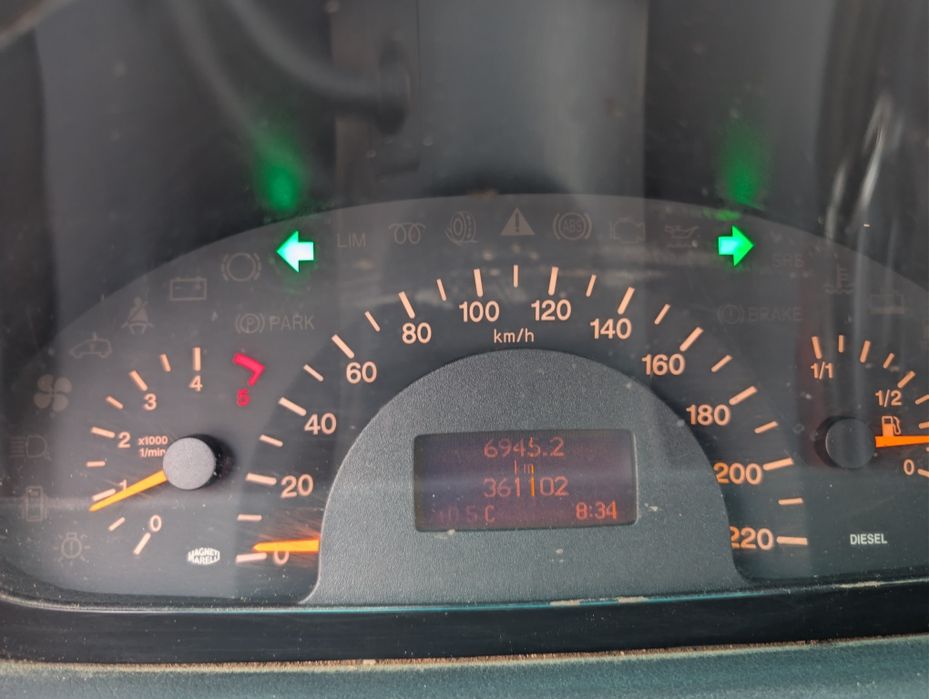 Mercedes Vito 2.2 CD Diesel 2004 rok NISKI przebieg  hak