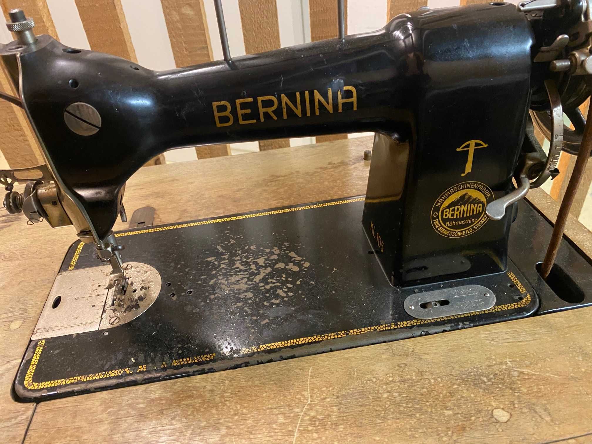 Швейная машинка Bergina Швейцария