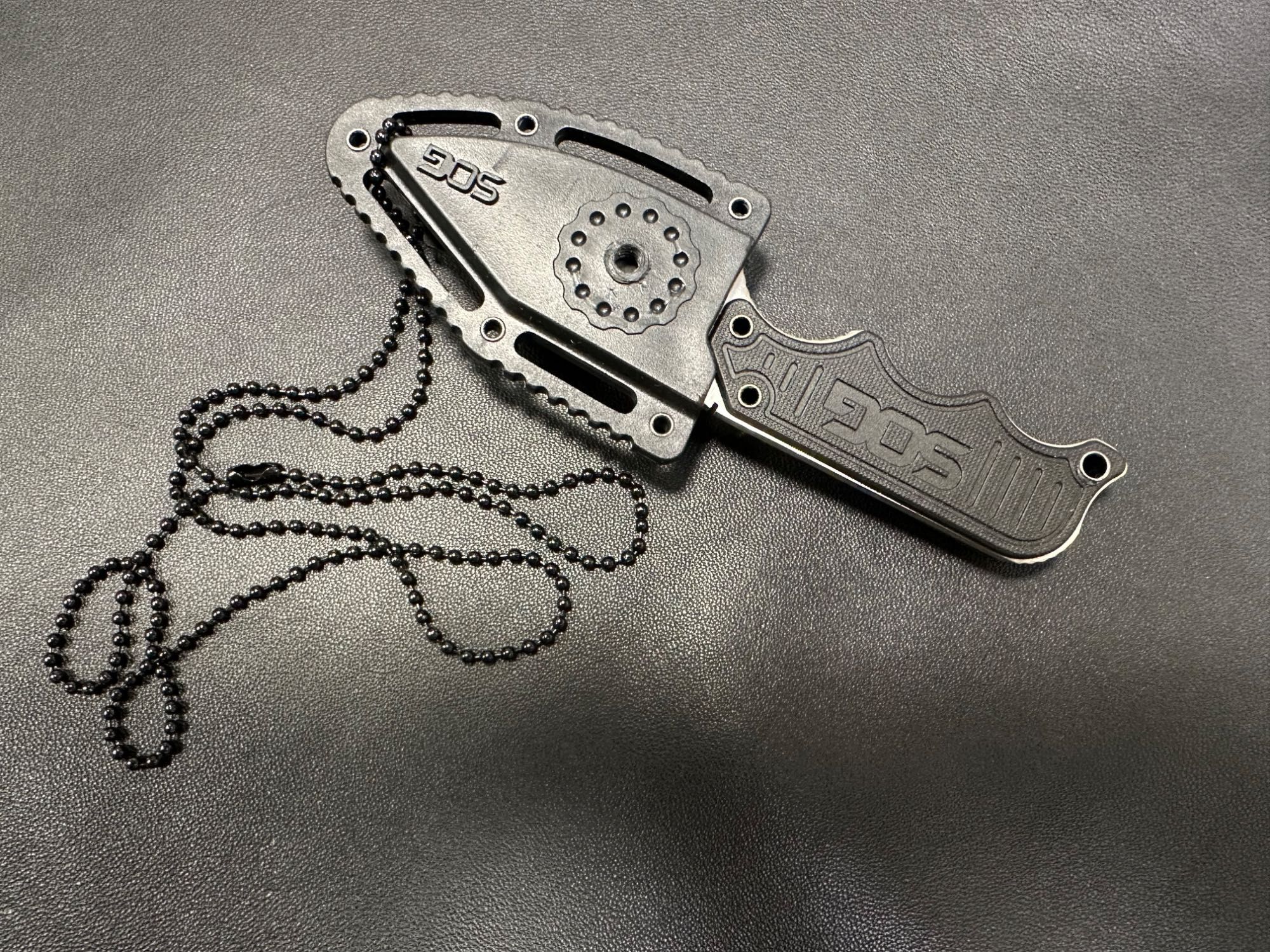 Ніж брелок SOG Instinct Mini Нож
