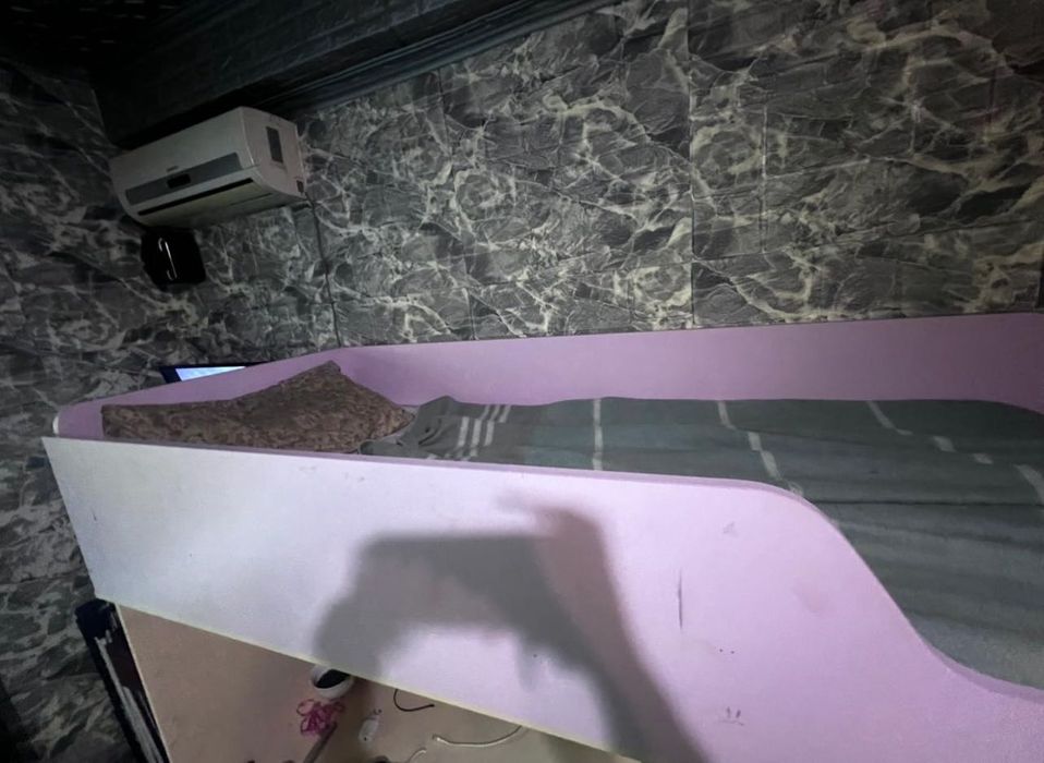 Кровать чердак, розового цвета