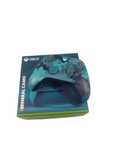 Pad Xbox One Mineral Camo Pudełko