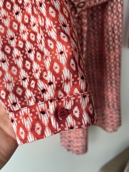 Wzorzysta Sukienka PROMOD z kopertowym dekoltem