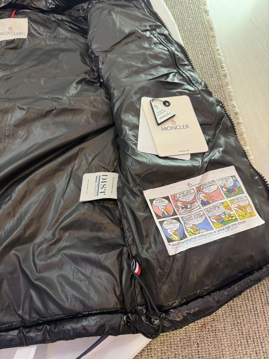 Colete da Moncler novo