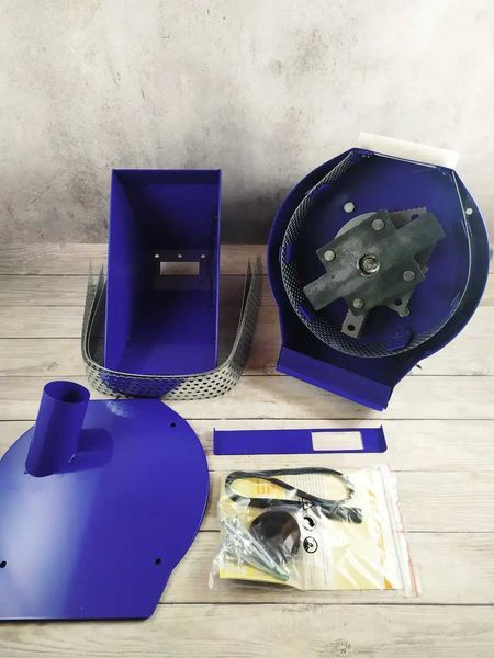 Корморізка Кормоподрібнювач Крупорушка Зернодробілка зерномолка Млин