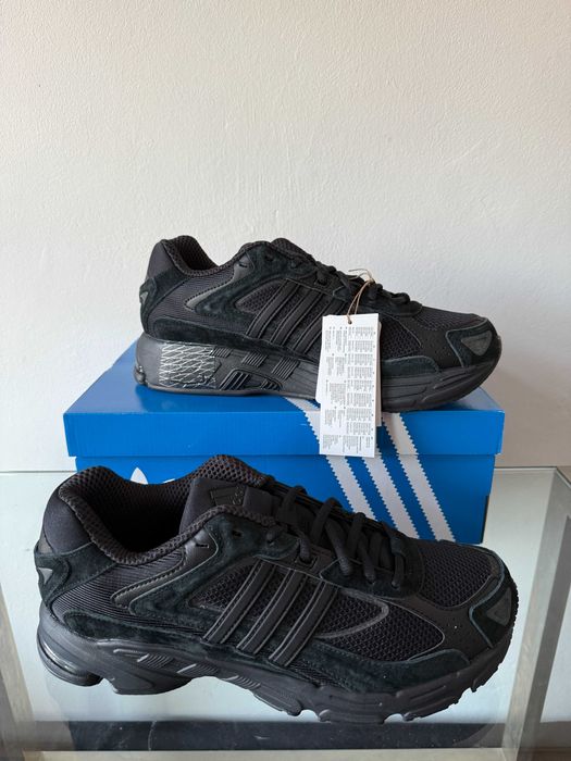 Кросівки кроссовки Adidas Response CL є розміра див інші оголошення