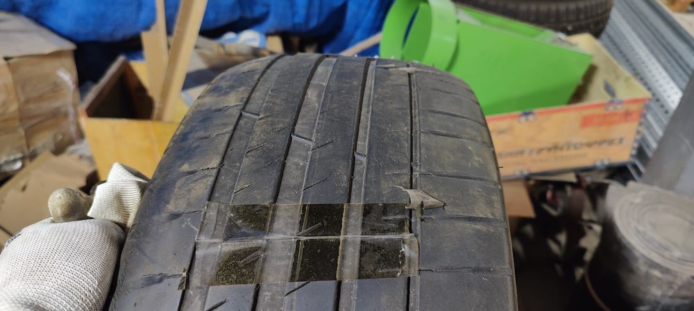 235 45 18 michelin