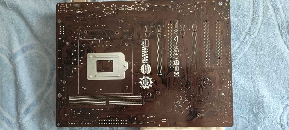 Материнська плата MSI H110 Socket 115 + процессор intel core i5-7400