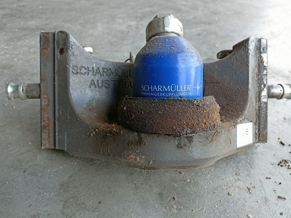 Zaczep kulowy k80 Claas MF