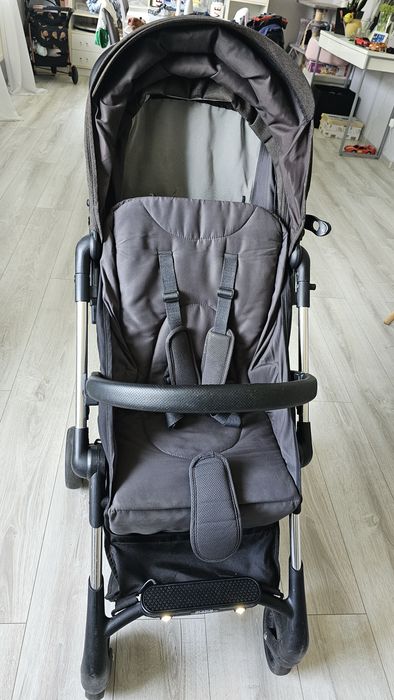 Wózek spacerowy z elektrycznym hamowaniem i światłem LED ibebe Mini