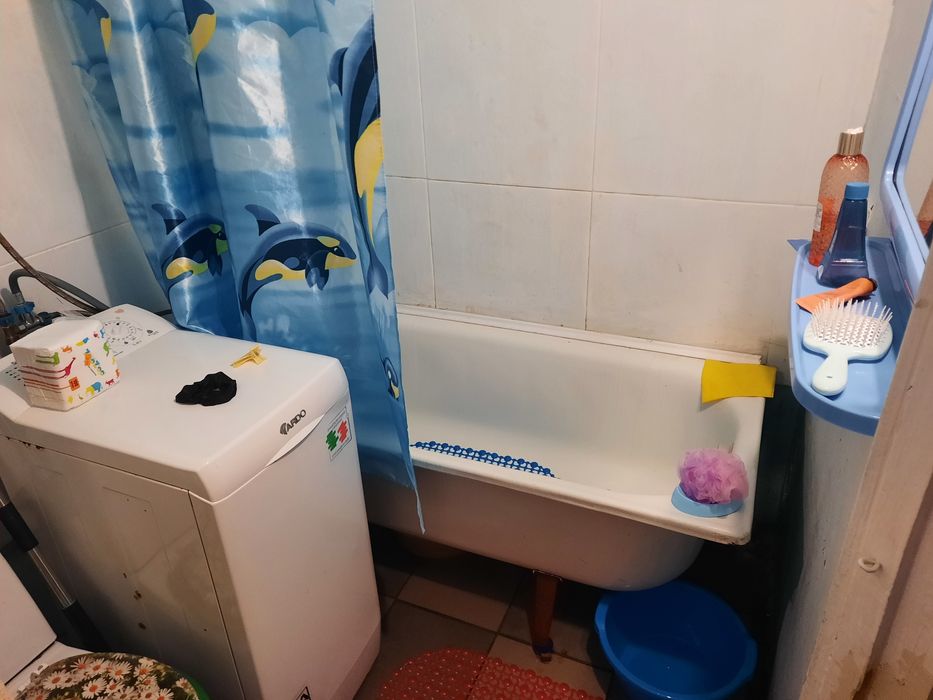 Сдам 1-ком. однокомнатную. Каменское. Черёмушки. Два дивана.