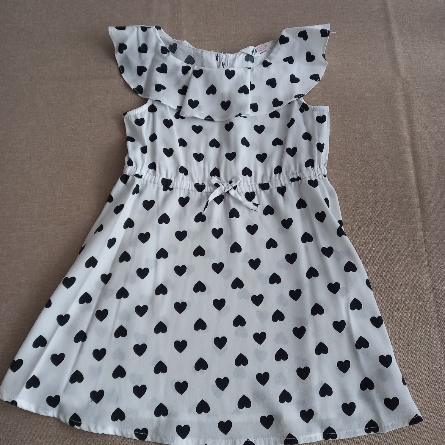 Sukienki letnie dziewczęce, H&M i C&A, rozmiar 104 Zestaw