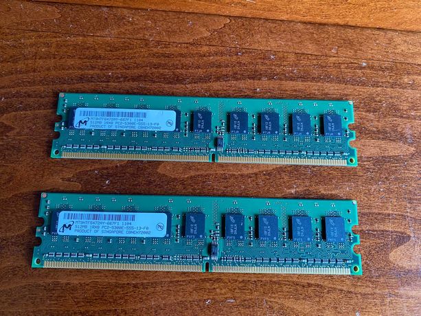 Pamięć RAM 2 x DDR2 512 MB