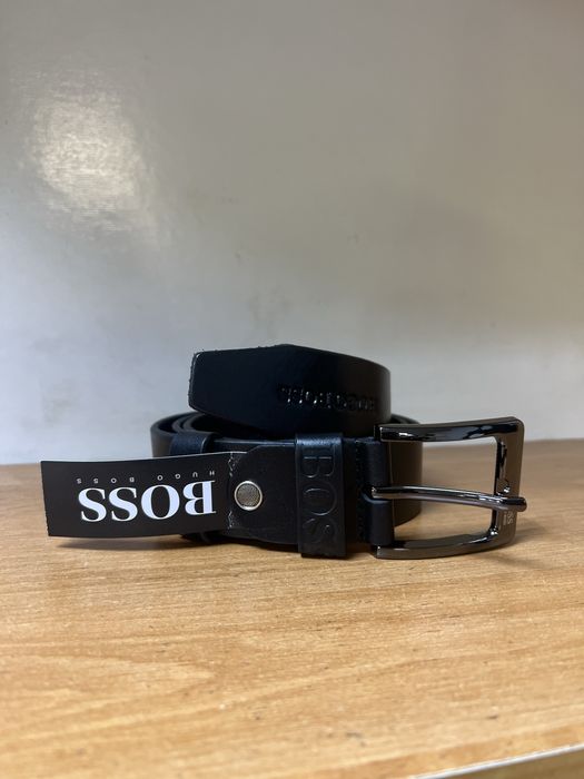 Чоловічий ремінь Hugo Boss чорний (класичний стиль)