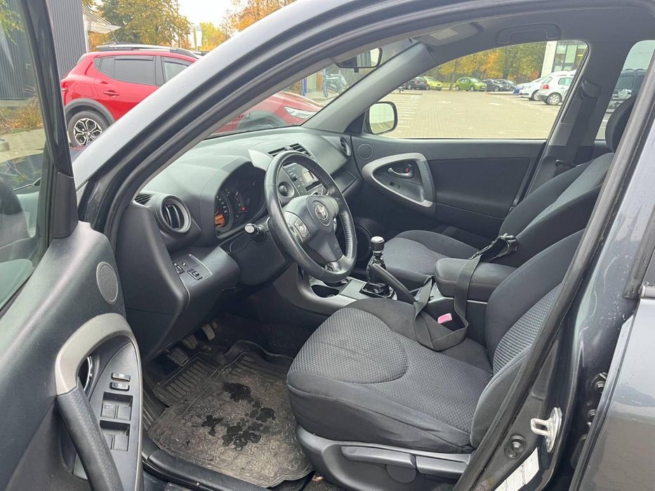 Тойта раф 4 2.2 дизель 2007