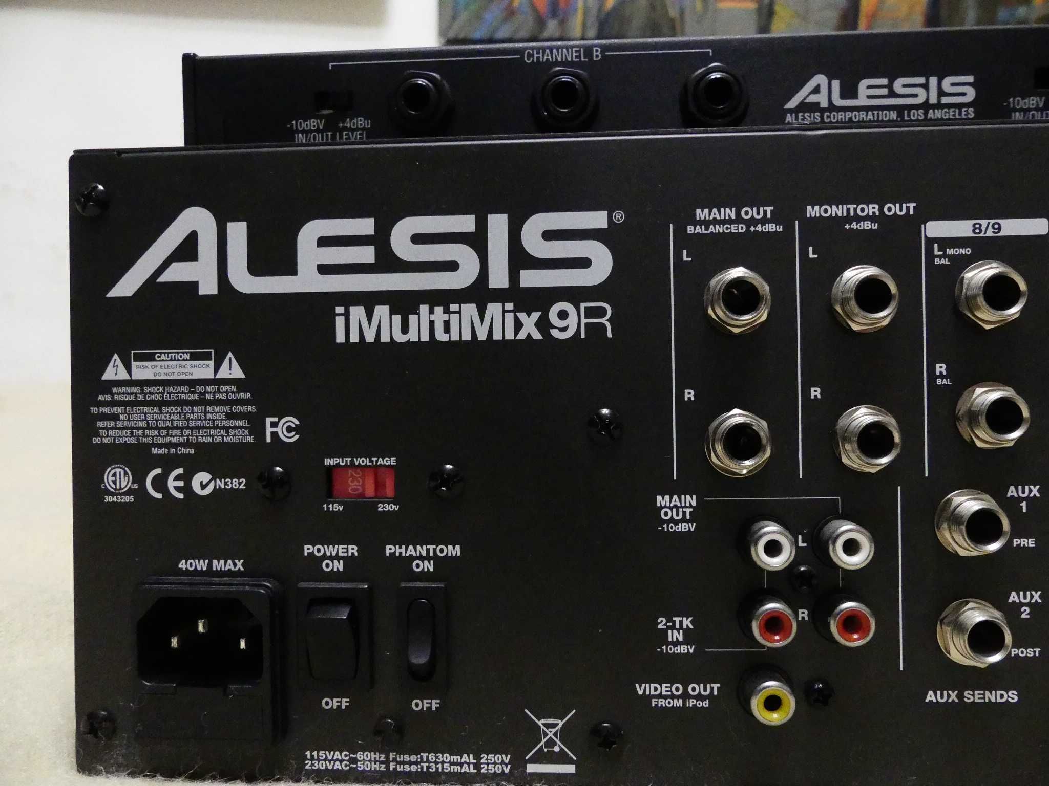Alesis iMultiMix9R & 3630 Compressor Limiter, Мікшер Компресор Лімітер