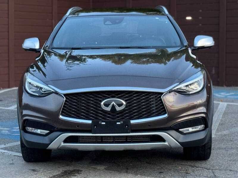 2017 Infiniti QX30