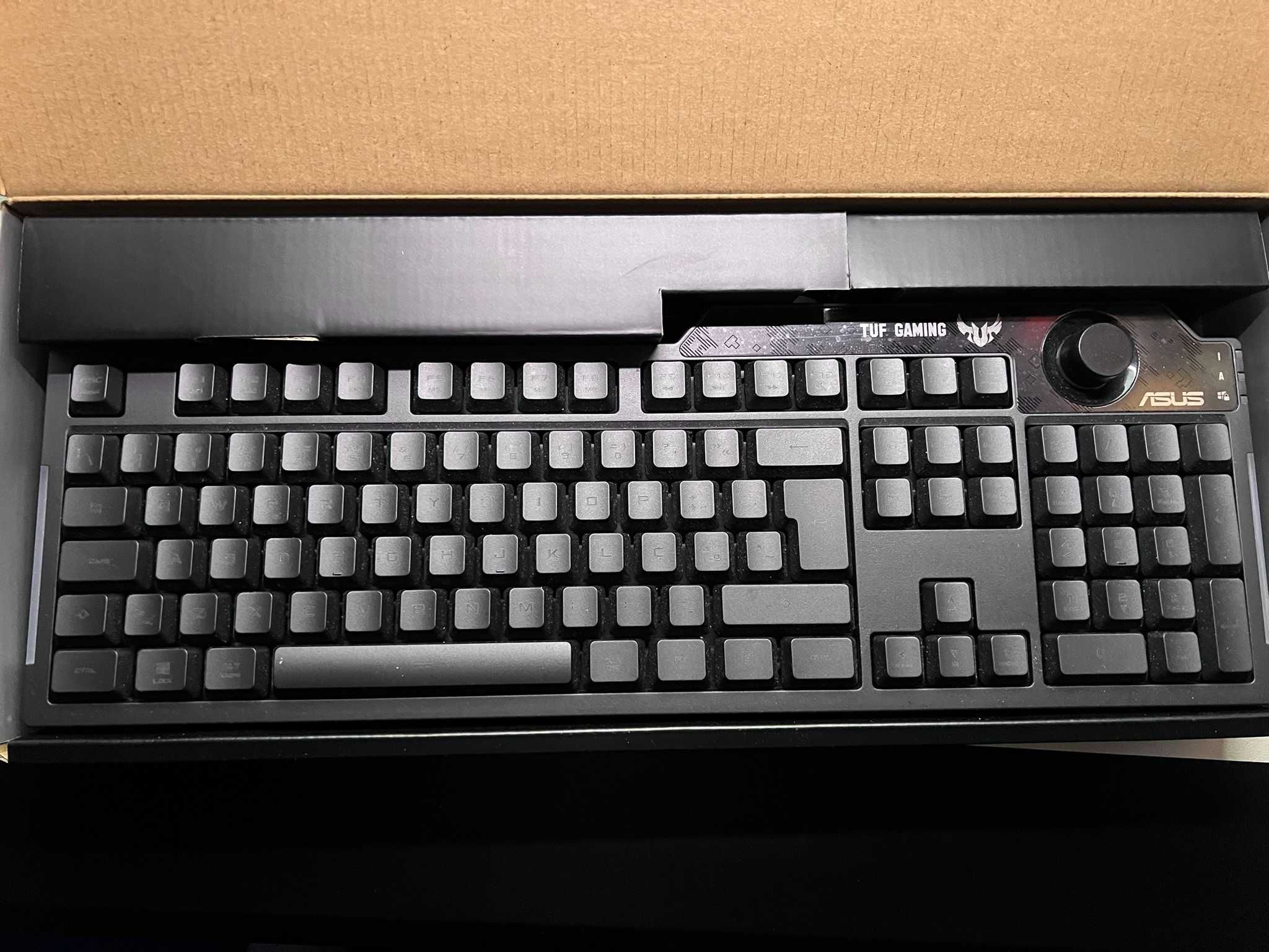 Teclado Gaming ASUS Tuf K1