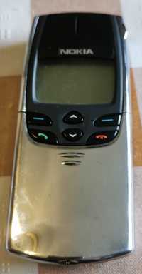 Nokia 8810 para peças ou colecção.