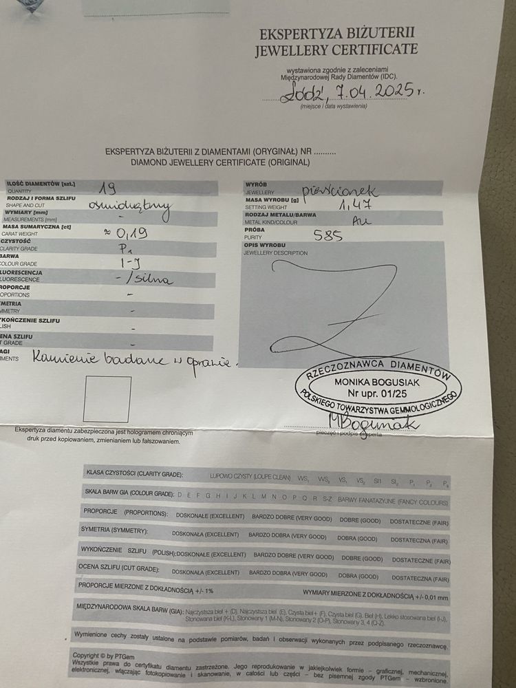 Sprzedam Pierścionek rozmiar 12 białe złoto z Diamentami.