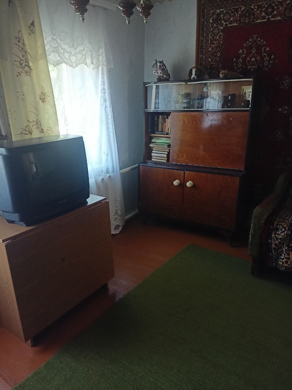 Дом в пгт Золочев