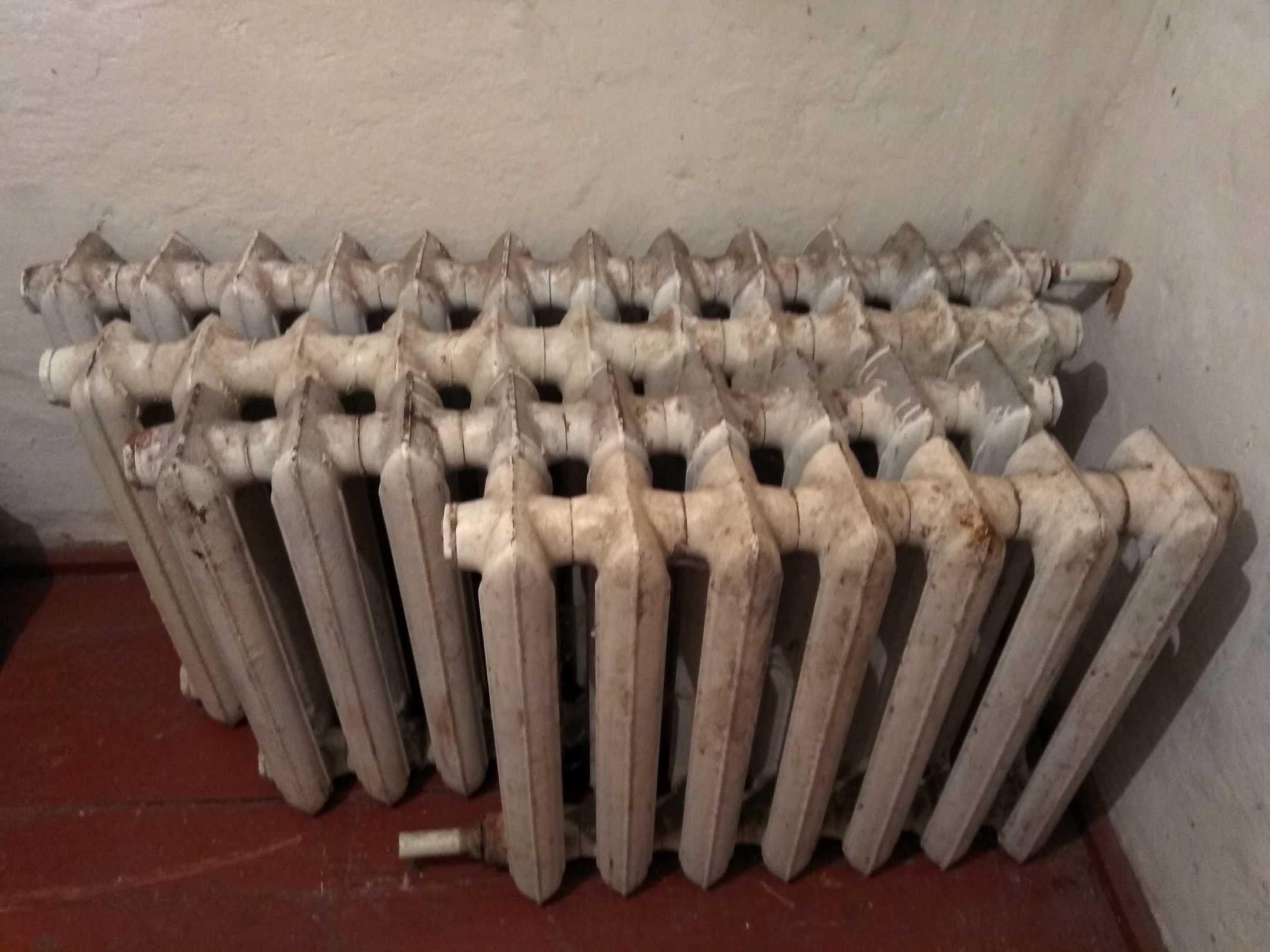 Батареи чугунные бу 5,7,9,10 секций