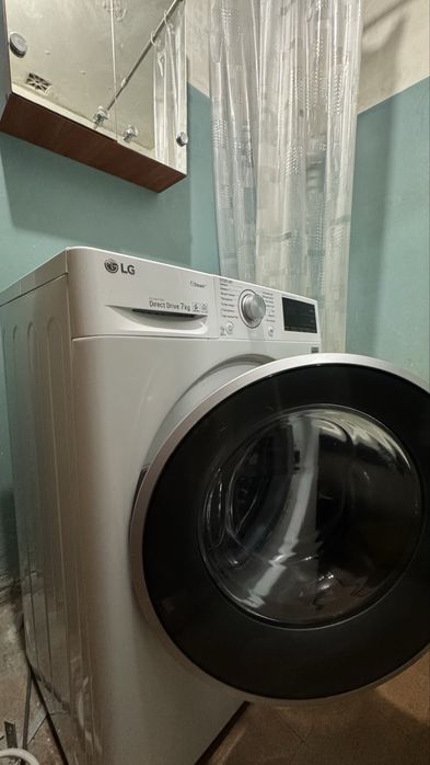 Пральна машина LG F2J6HSR1W