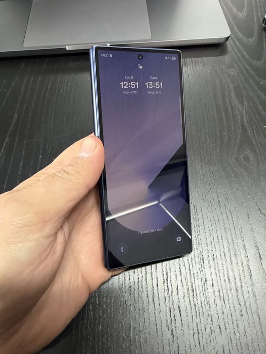 Samsung Z Fold 6
