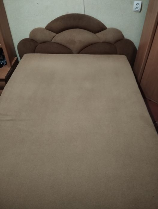 Продам ліжко в гарному стані