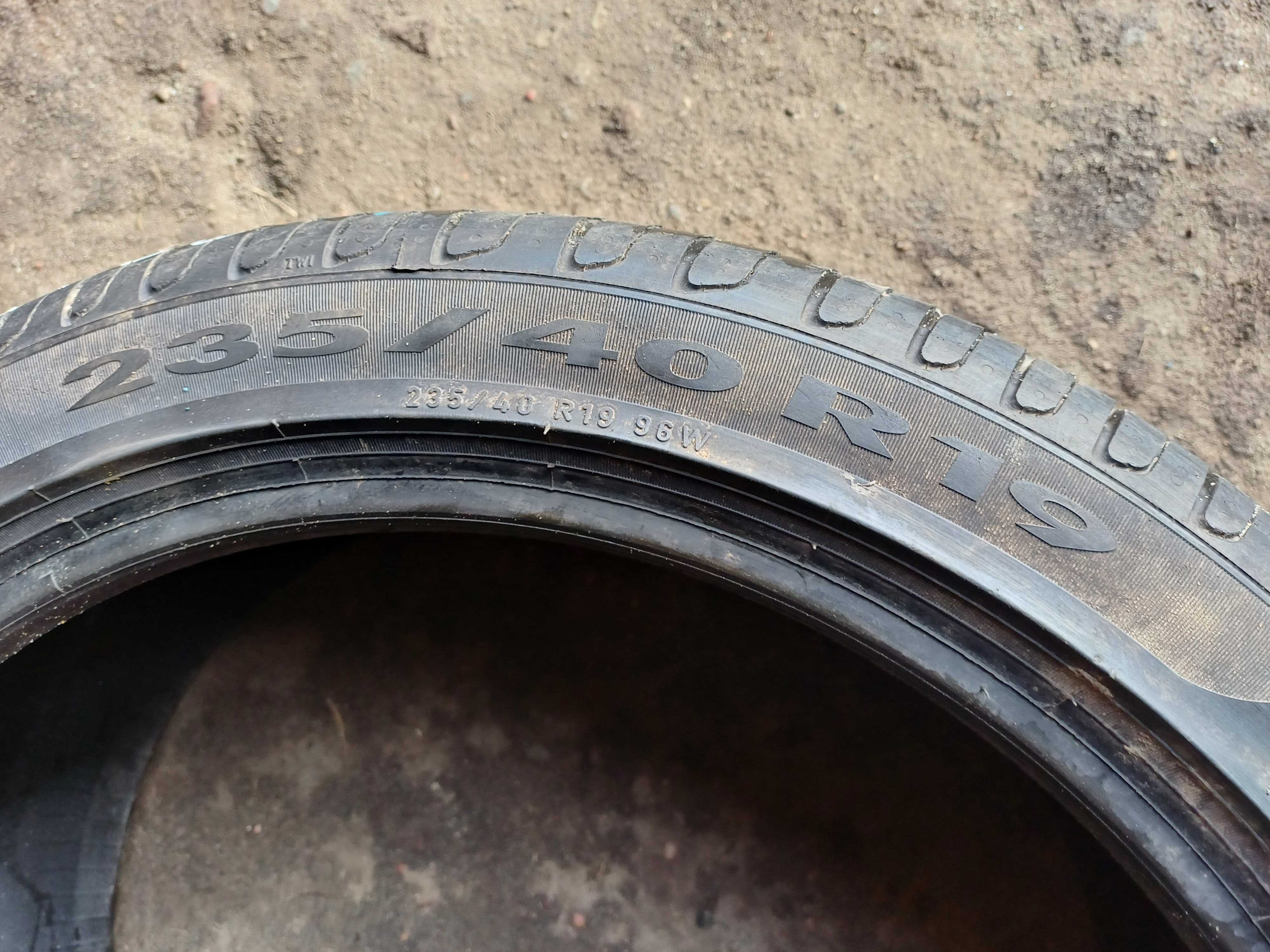 Pirelli Cinturato P7 235/40 R19 96W 2020r