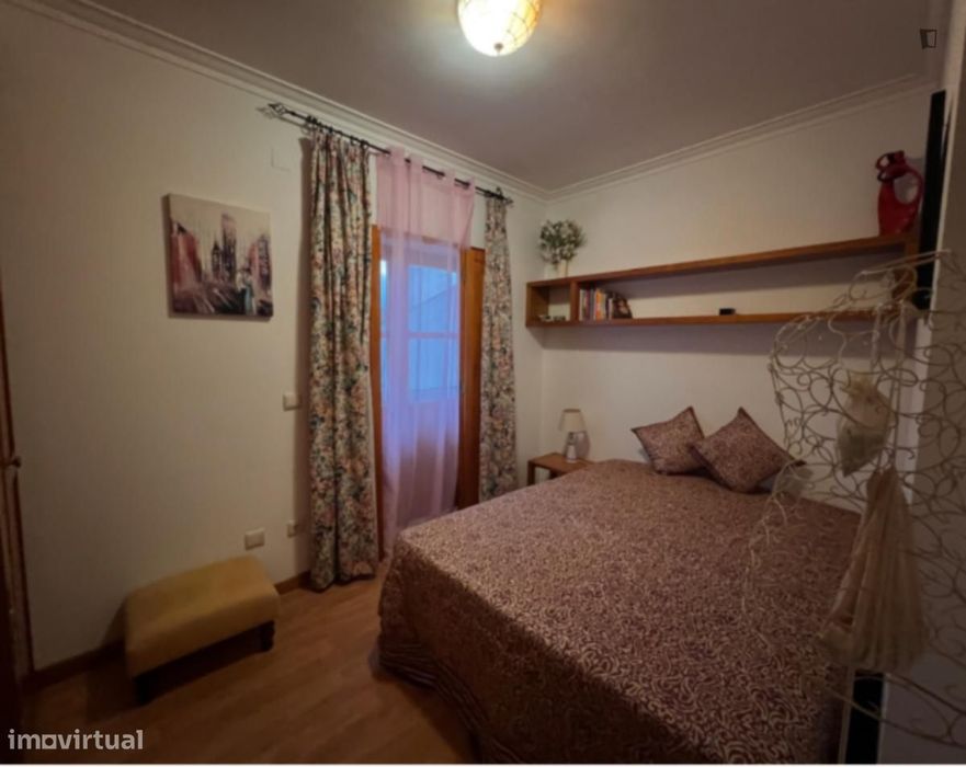 Quarto - localizado em Coimbra