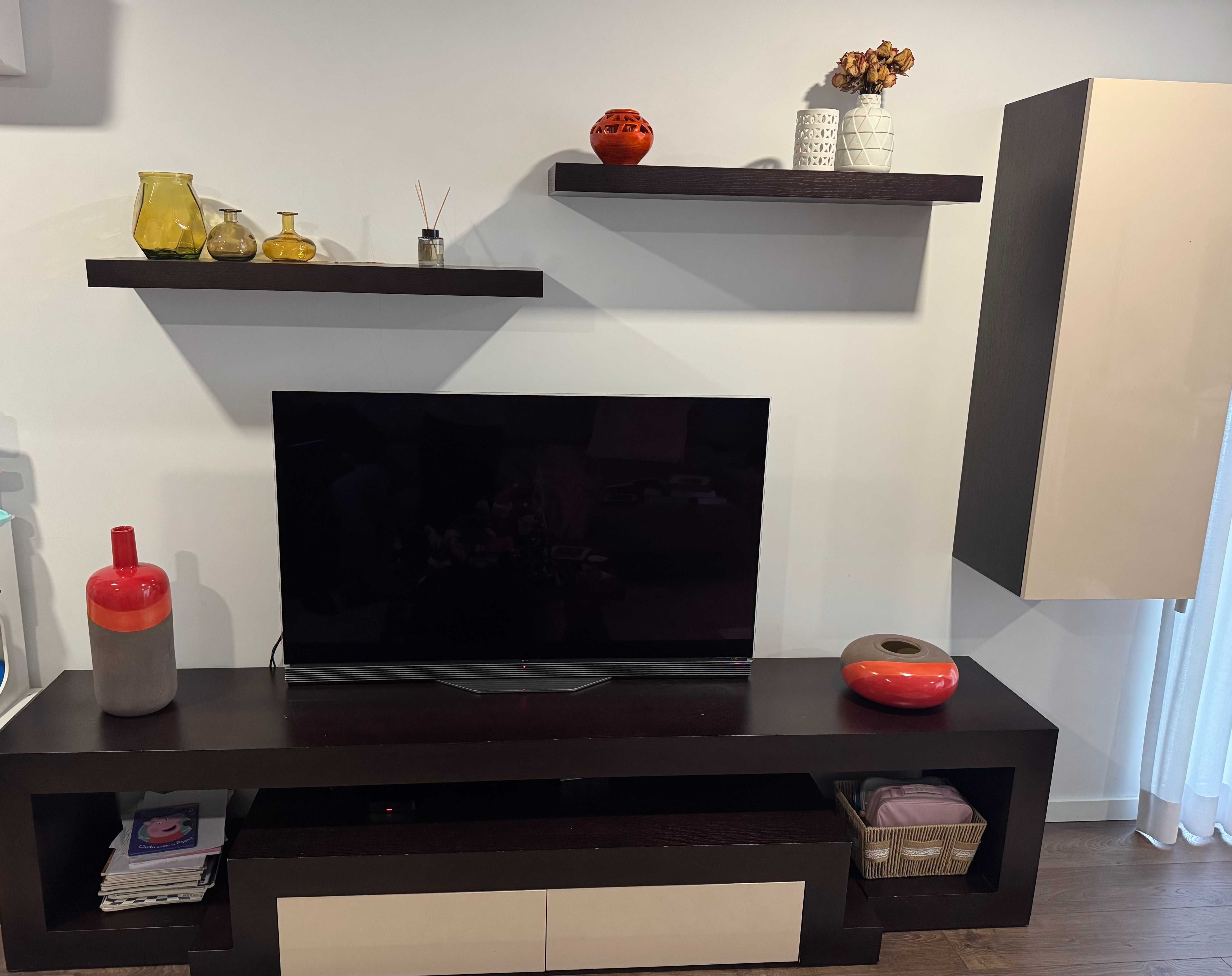 Movel TV + prateleiras + movel parede (bar)