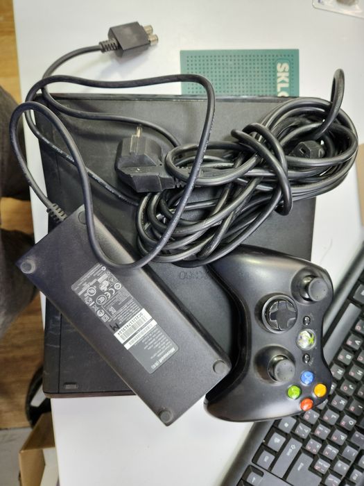 Ігрова приставка XBOX 360 model 1439