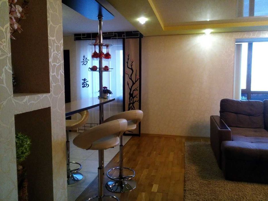 Продаж 3-х кімнатної квартири  86м2  м.Дрогобич