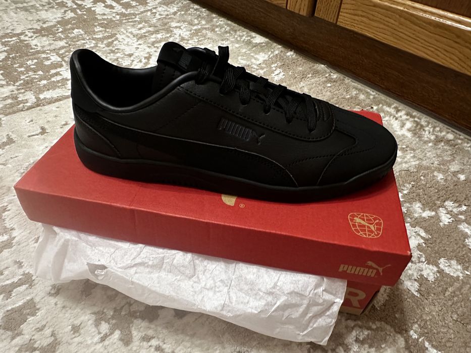 Кросівки, не підійшов розмір