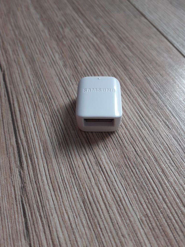 Adapter Samsung micro USB - USB OTG biały