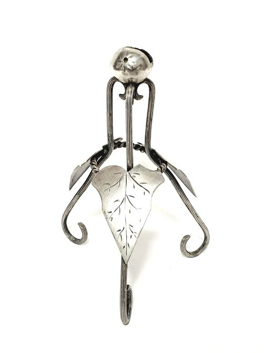 Raro antigo marcador de mesa / lugar em prata portuguesa