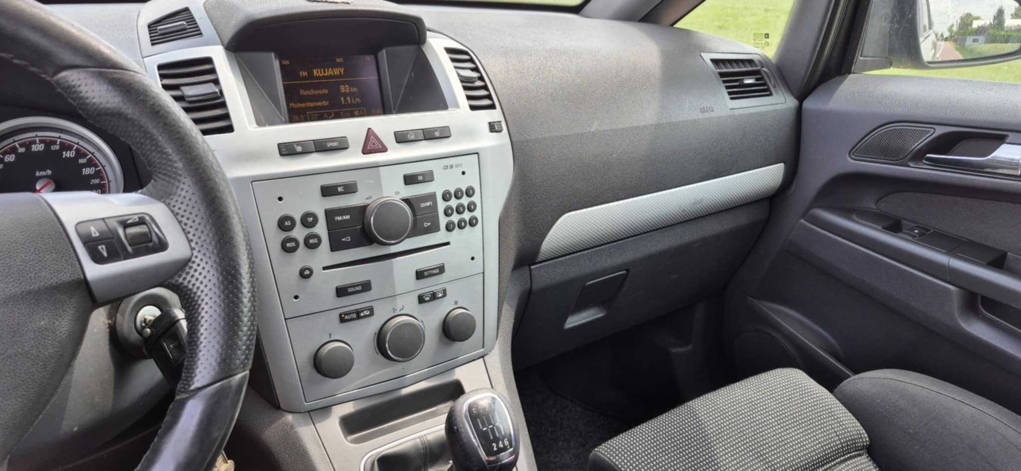 Opel Zafira B 1.9 CDTI 150KM 2007r OPC klima 7 os