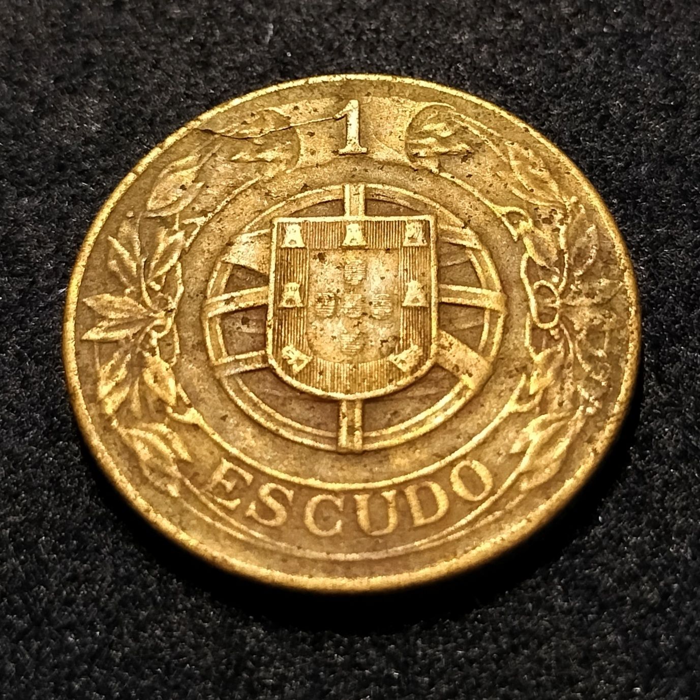 1 Escudo de 1924