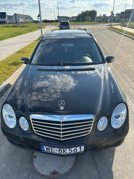 Mercedes-Benz Klasa E Mercedes E200 Kombi, 2004 r, 1.8 Benzyna+Gaz, 8 osob. Warszawa Ursynów