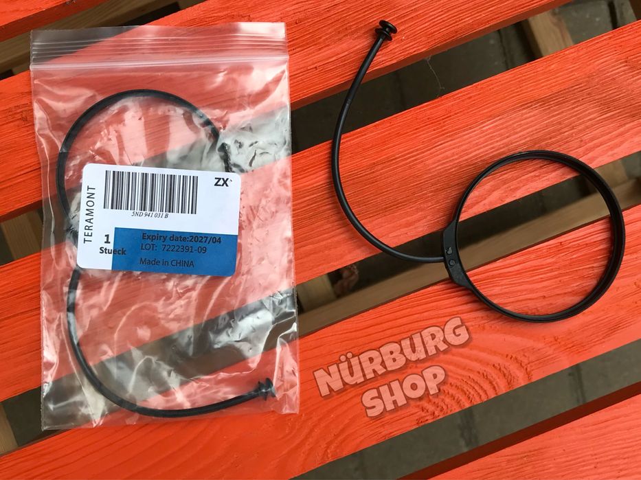 Держатель крышки топливного бака BMW E60 E90 F01 F07 F10 F25 F30