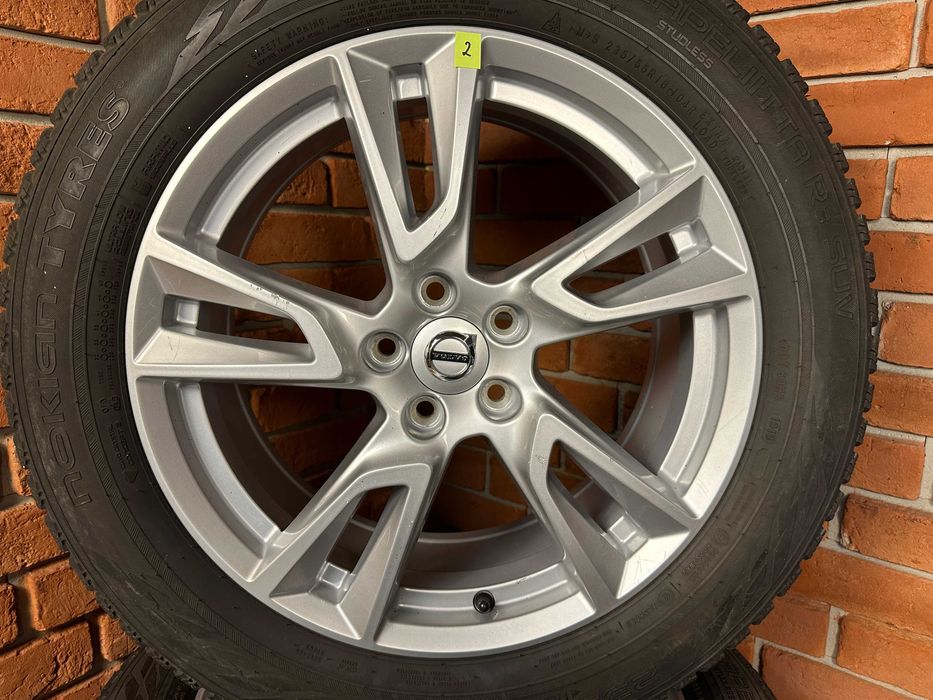Koła Felgi 18 5x108 Volvo XC40 ZIMOWE 8mm