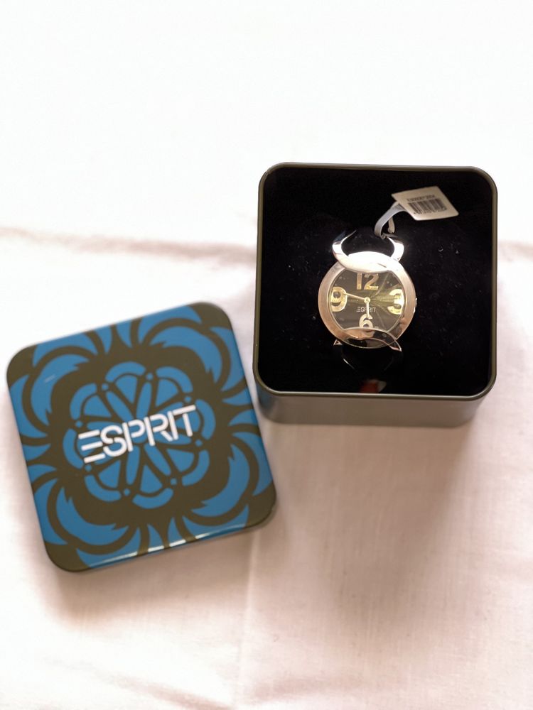 Часи/Годиник Esprit