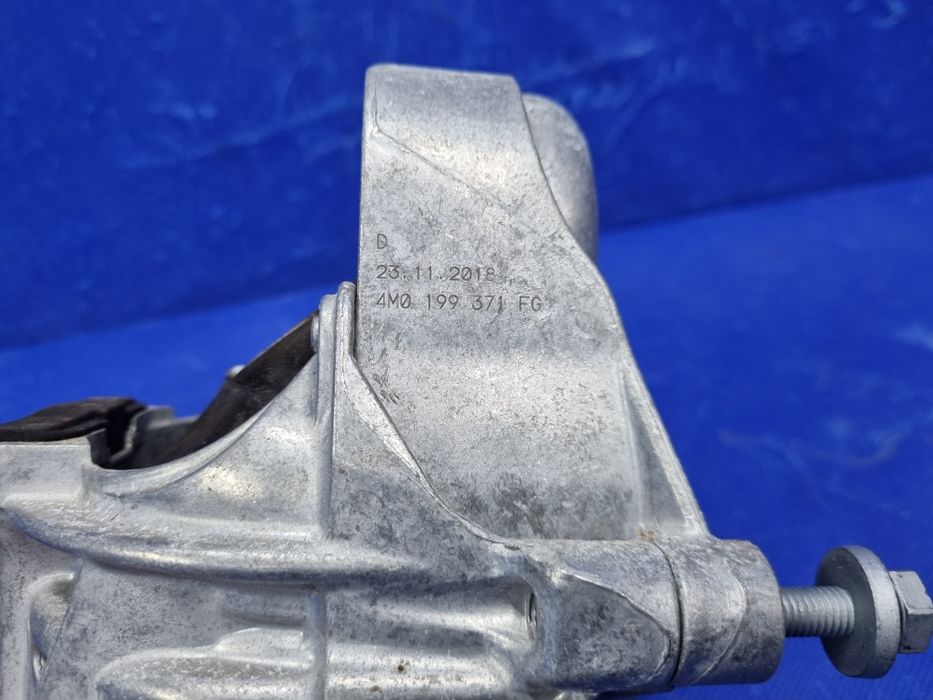 PODUSZKA lewa silnika AUDI A5 F5 3.0 TFSI lewa ŁAPA ORYGINAŁ igła OEM