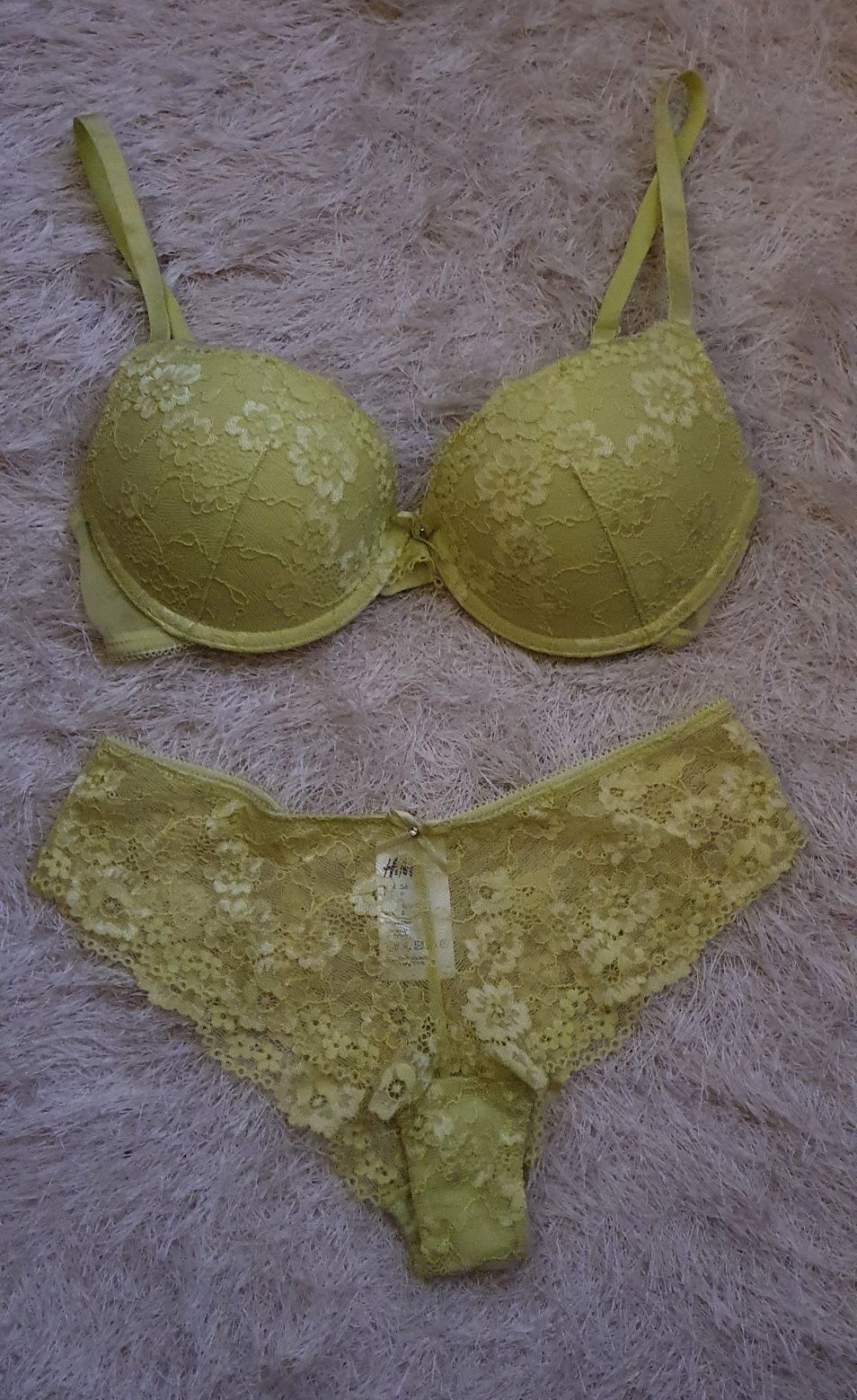 Lingerie de renda