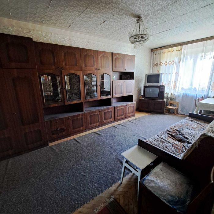 Здам 2х кімнатну квартиру 8000 гривень Зодчих 70