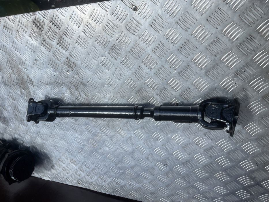 Кардан передний Isuzu rodeo d-max 3.0 исузу д макс год 05